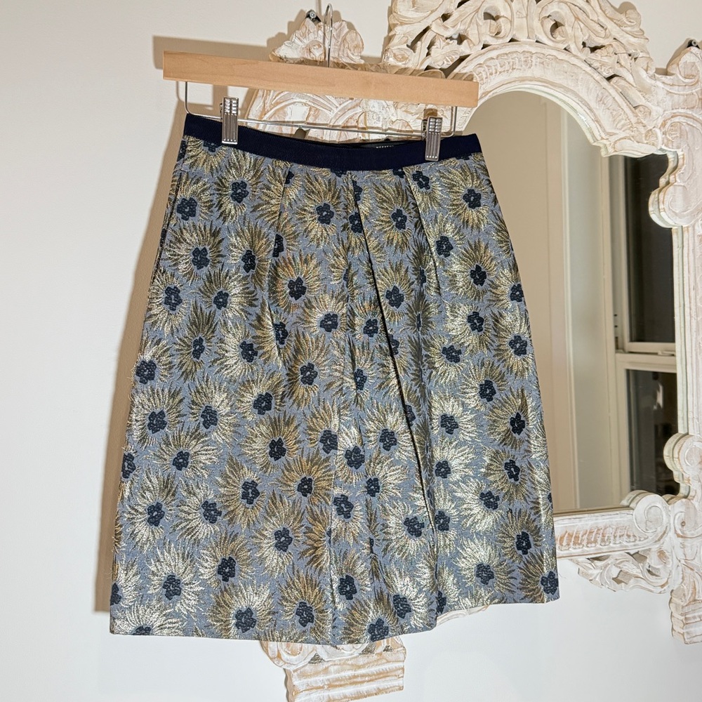 MaxMara Weekend A-Line Skirt with woven floral pattern